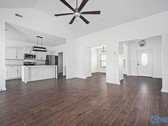 5th image of 3514 Nathalee Ave