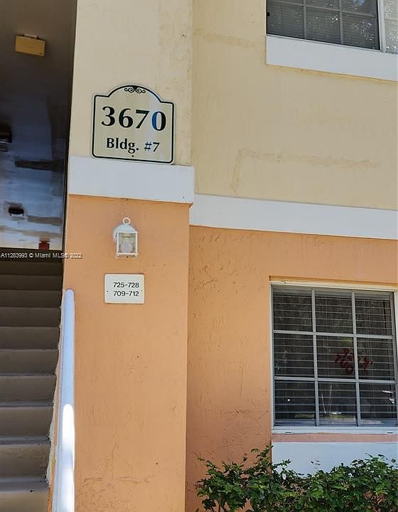 1st image of 3670 N 56th Ave APT 725