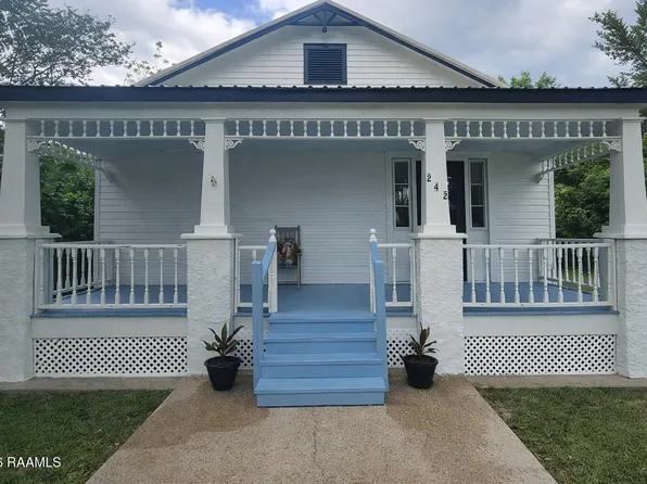 242 Sanaren St, Jeanerette, LA 70544
