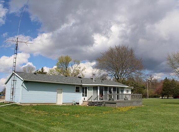 2nd image of 765 Wolfinger Rd