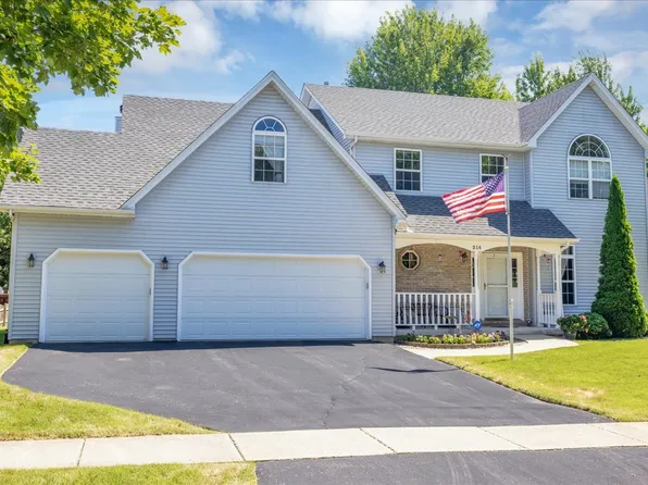 214 Willowwood Dr, Oswego, IL 60543