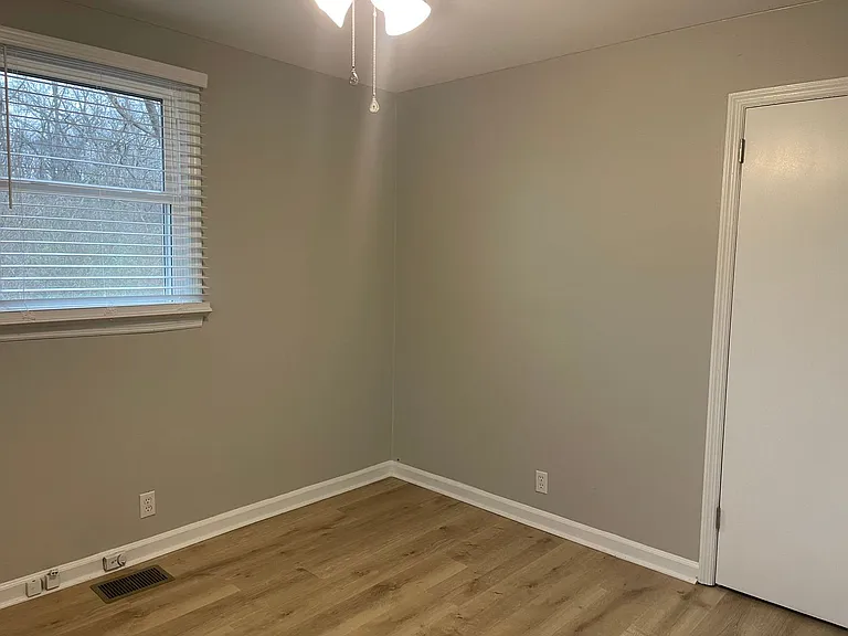 3540 Albee Dr — Photo 11
