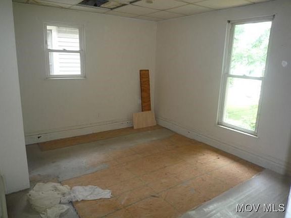 2nd floor bedroom 2