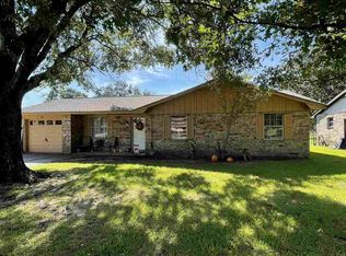 319 David St, Bridge City, TX 77611