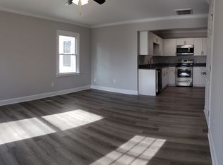 82 Huber Rd, Newport News, VA 23601