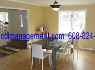 6418 Stonefield Rd, Middleton, WI 53562