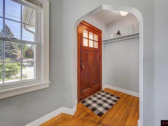 5th image of 806 Carney Ave