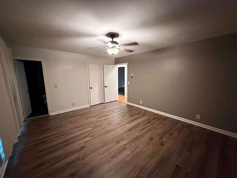 6817 River Ridge Dr — Photo 16