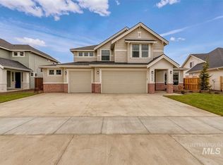 5856 Ashcroft Way, Meridian, ID 83642