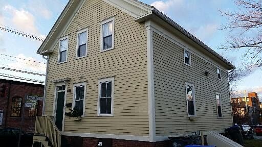 2nd image of 77 Valley St #2