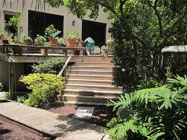 1511 Robert St #1/2 — Photo 7