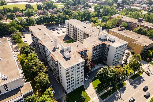 1759 Victoria Park Ave #1757 Photo 1