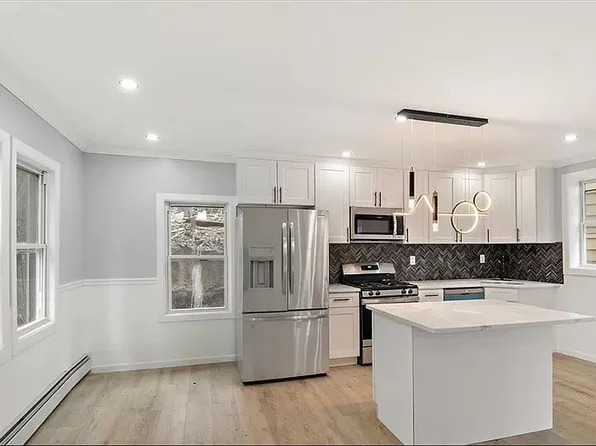 1806 Undercliff Ave, Bronx, NY 10453
