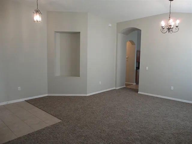 1128 Napolean Way — Photo 4