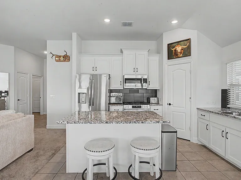 1004 Deer Ridge Dr — Photo 7