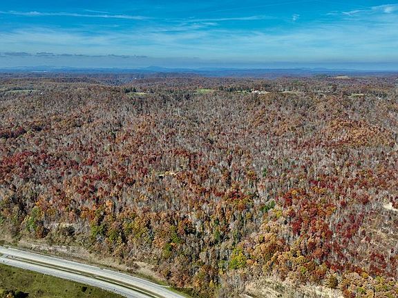 5th image of 560 Flatwoods Rd