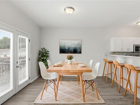 3rd image of 4301 Notting Hill Dr SW