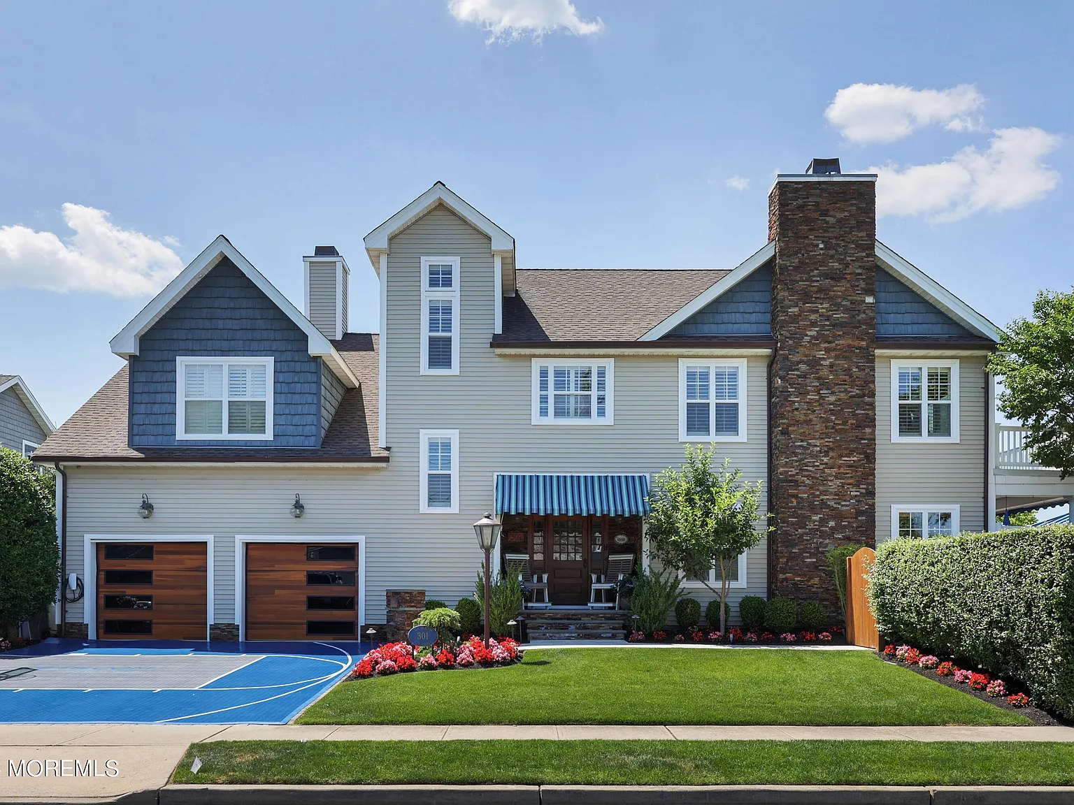 5 bed, 3.5 bath, 3185 sqft, $8,000 — Photo 3