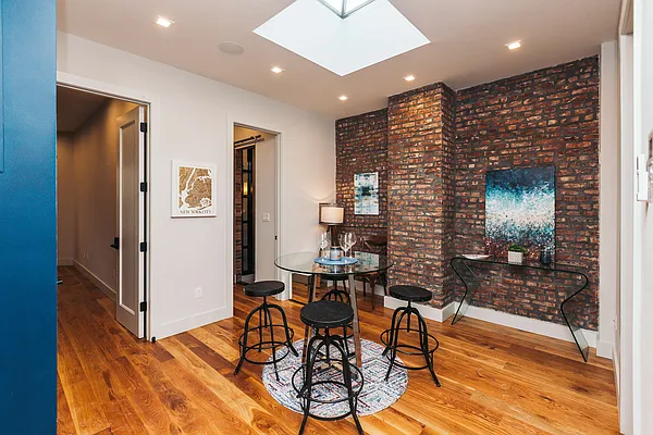 Rented by Nooklyn NYC LLC | media 26