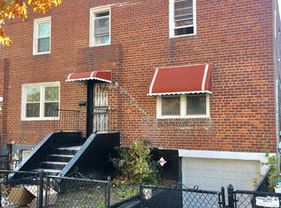 643 D St SE, Washington, DC 20003