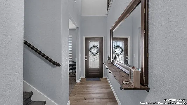 5526 Pin Point — Photo 3