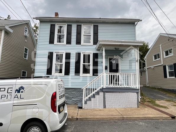 47 E North St