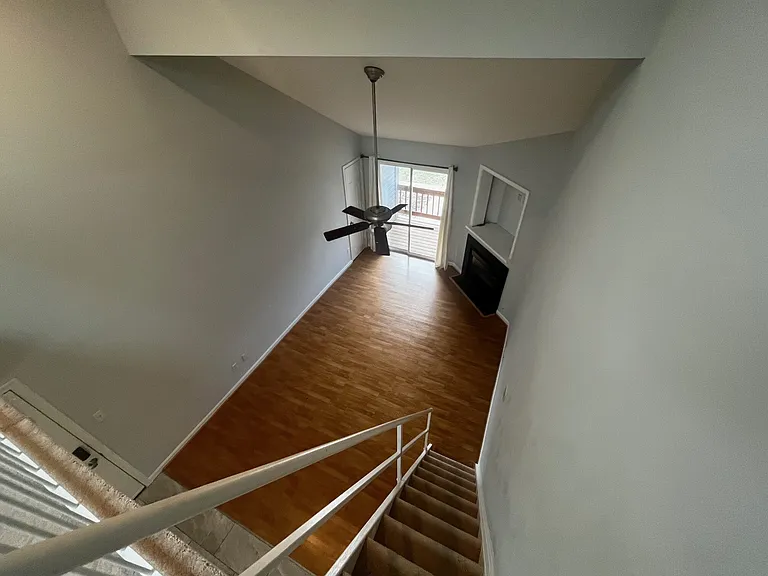9206 Azure Ct #201 — Photo 9
