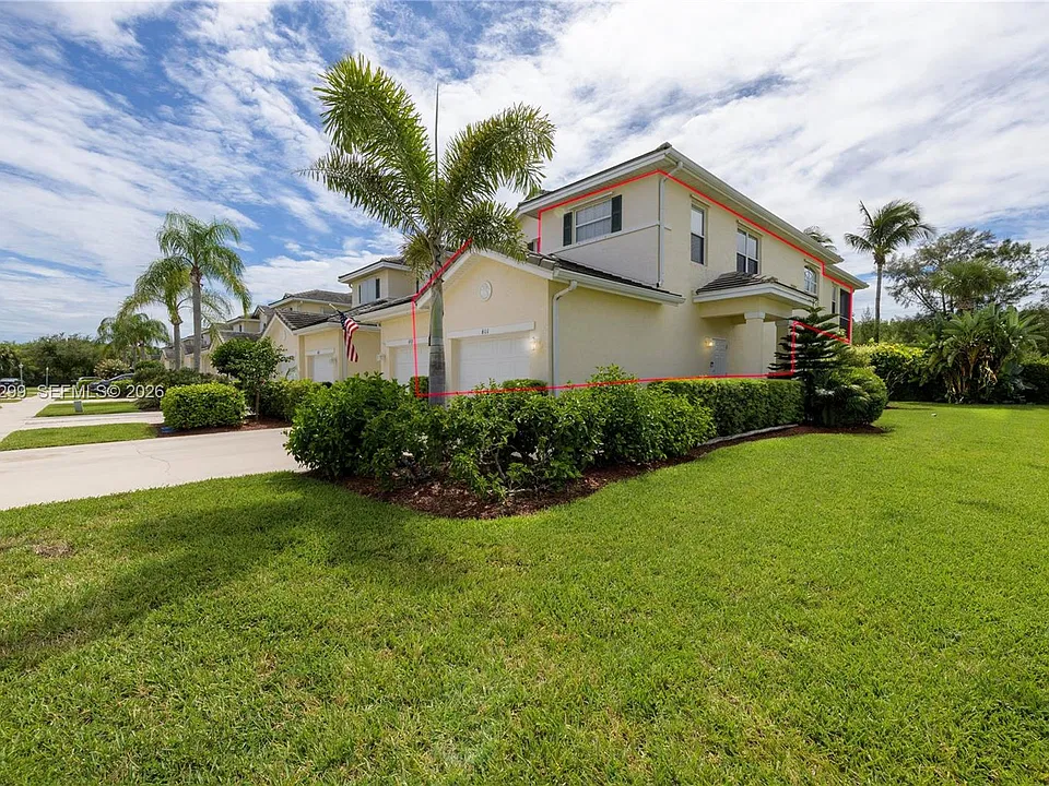 601 Southstar Dr #1004