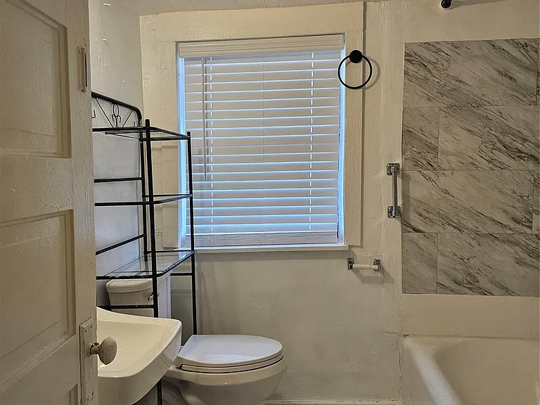 1006 Grandview Ave — Photo 6