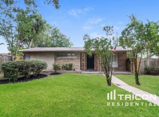 2819 Soway St, Houston, TX 77080