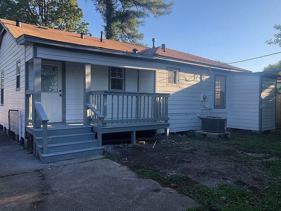 2nd image of 8329 Baker Dr