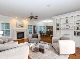 3702 Regents Park Ln, Greensboro, NC 27455
