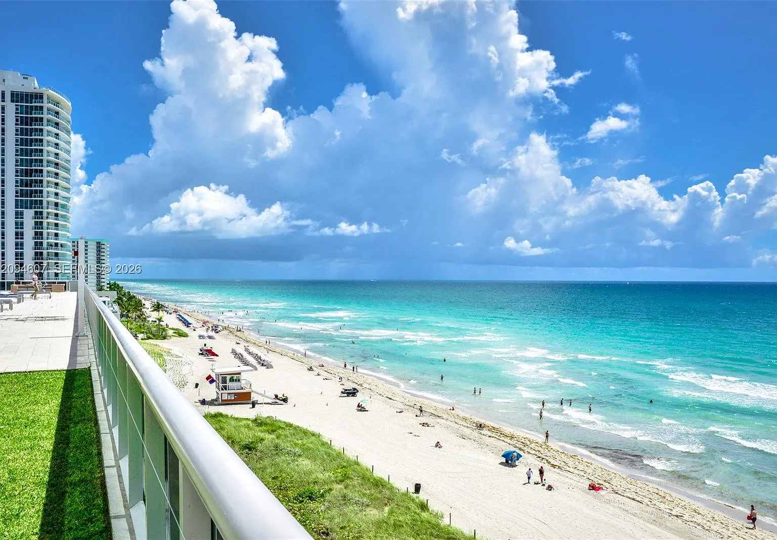 Beach Club Condo — Photo 4