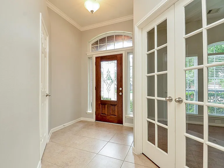 24514 Springwood Glen Ln — Photo 3