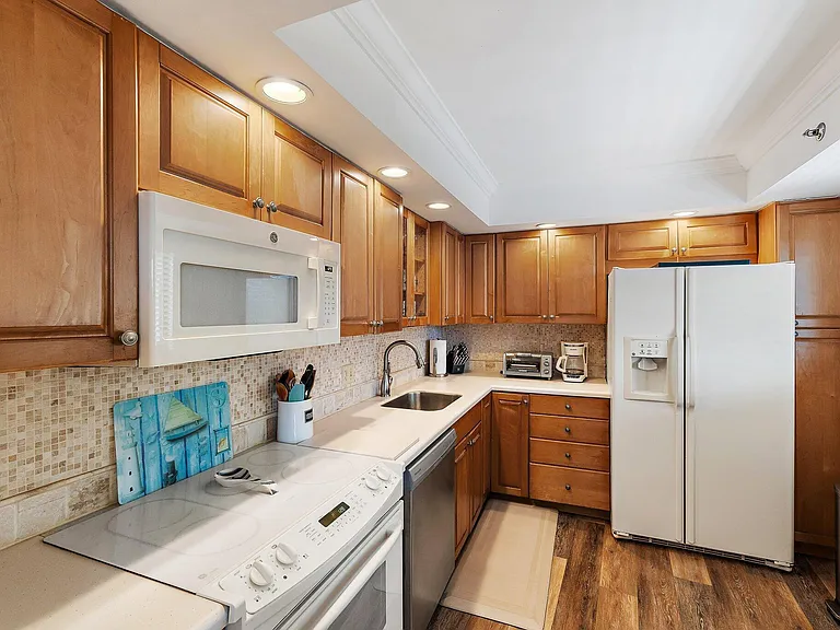 300 Ocean Trail Way #403 — Photo 18