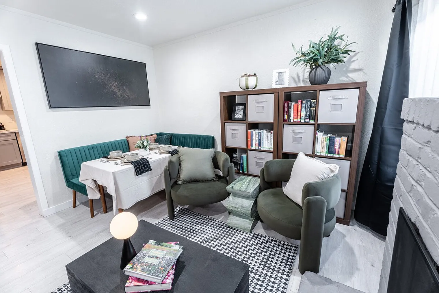 3 bed, 2.0 bath, $10,179 — Photo 4