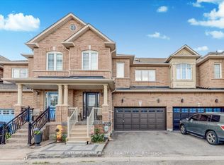 22 Culver Ln, Toronto, ON M1X 2E2