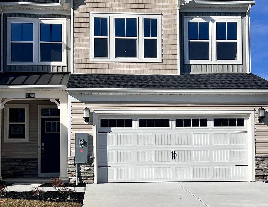 1st image of 29291 Oxford Dr