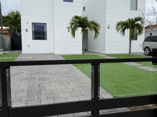 3645 SW 3rd St, Miami, FL 33135