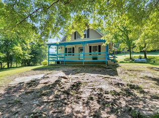 2111 Spring Place Rd, Lewisburg, TN 37091