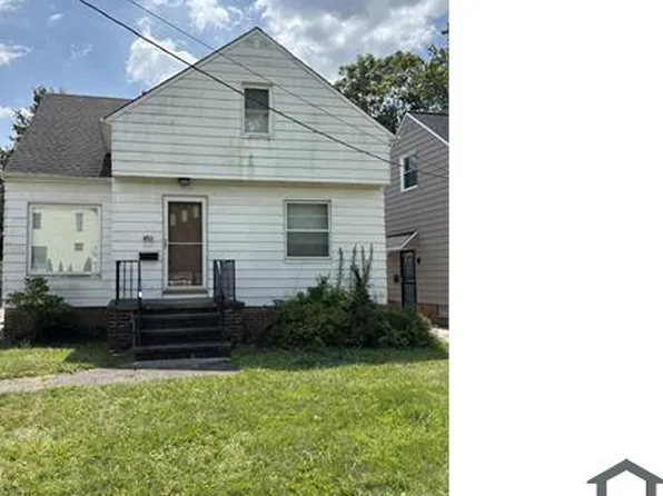 4801 Rockwood Rd, Garfield Heights, OH 44125