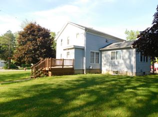 56 Elmwood St NW, Sparta, MI 49345
