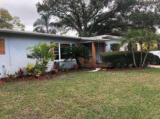 1305 Saint Thomas Dr, Clearwater, FL 33756
