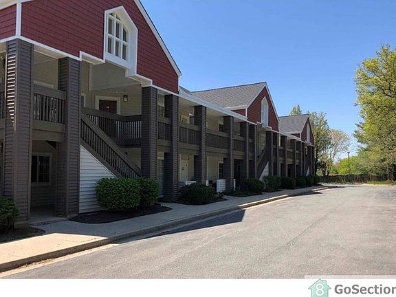 2nd image of 200 Skidmore Blvd