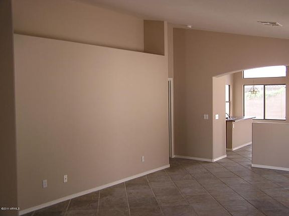4th image of 14927 W Port Royale Ln