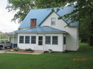 712 W Sawmill Rd, Farmersburg, IN 47850