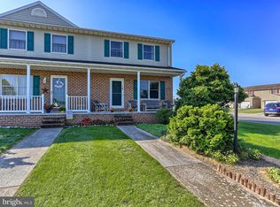 15 Pioneer Ln, Gettysburg, PA 17325