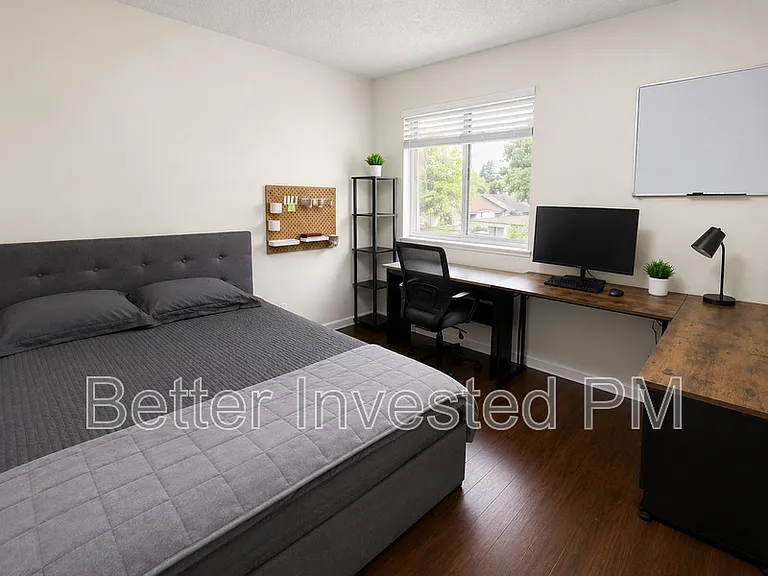 1706 Glenbrook Dr #B — Photo 11