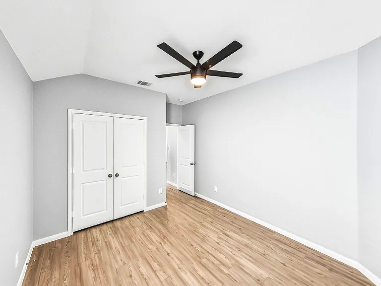 6827 Pail Pl — Photo 31