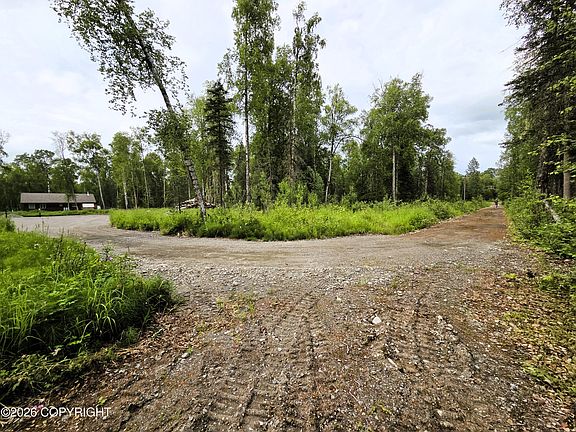 3rd image of 26660 S Talkeetna Spur